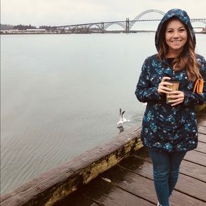 Meet your Posher, Robin